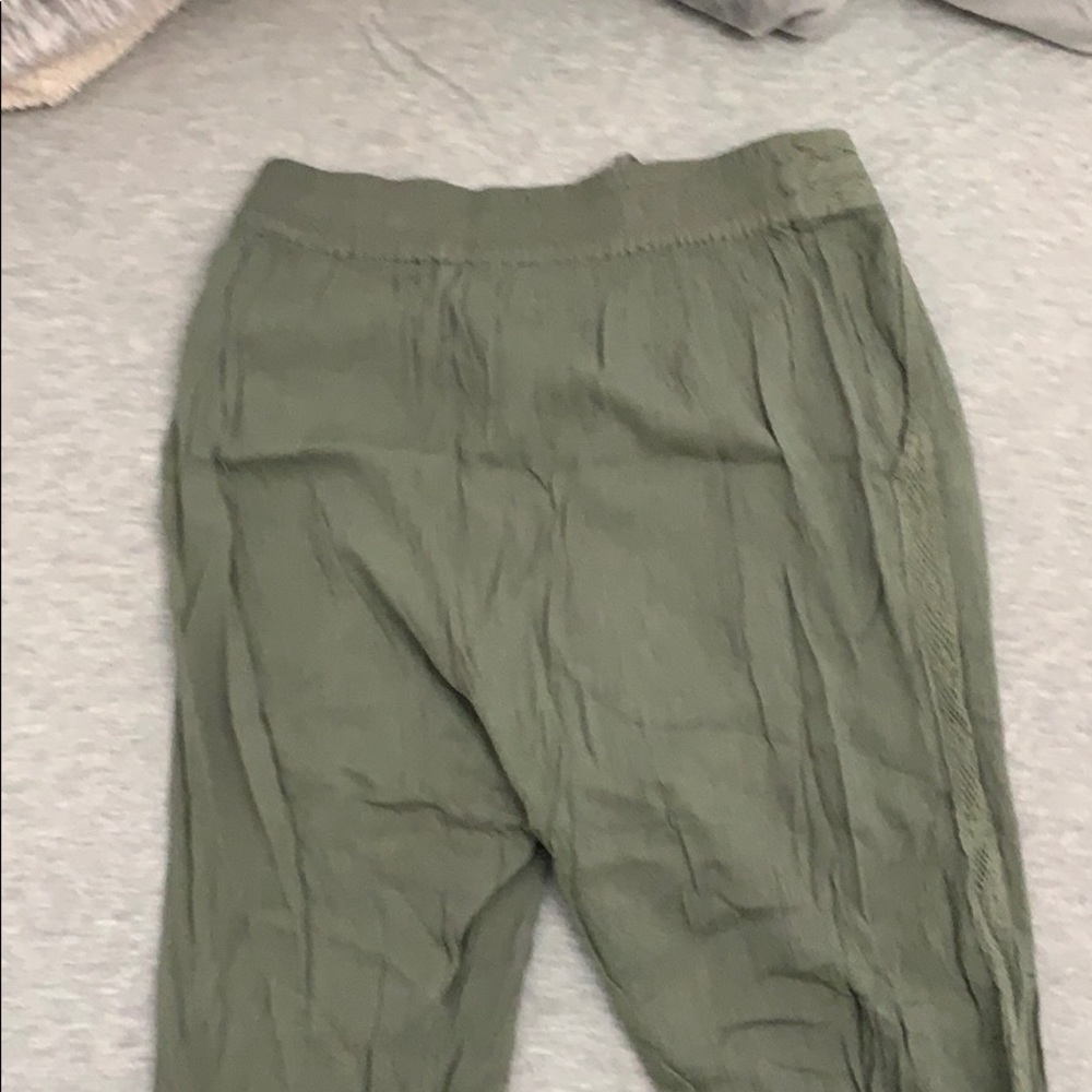 Joggers - Picture 3 of 4